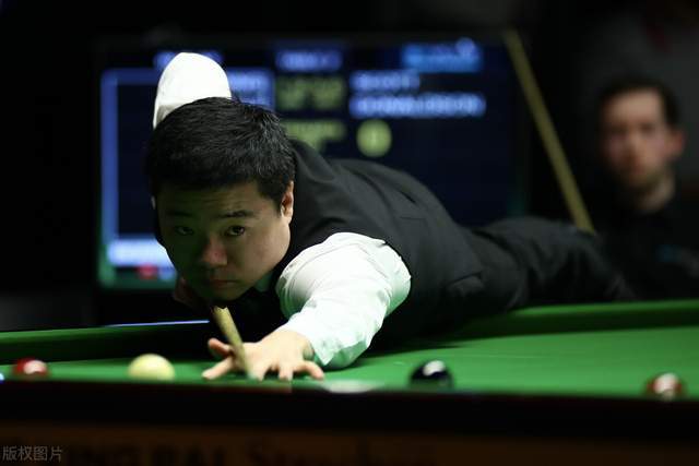 赫内斯：我希望穆勒未来回拜仁担任高管，他既聪明又受欢迎