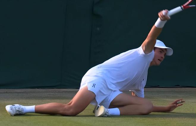 基莱斯：希望明年能打破津门虎球员单赛季进球纪录