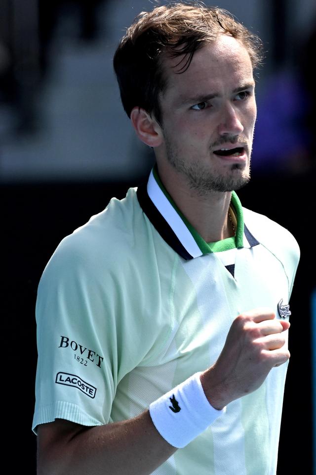 正处在一个 正处在一个